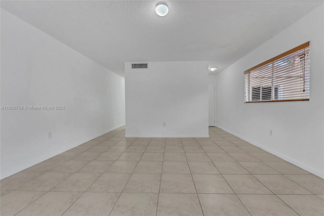 14388 SW 96th Ln, Miami, FL 33186 Photo