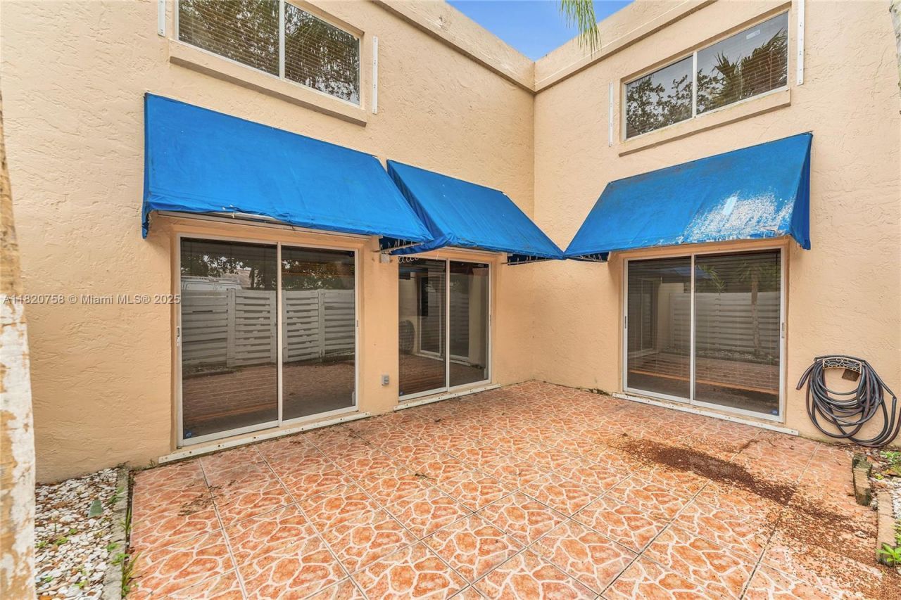 14388 SW 96th Ln, Miami, FL 33186 Photo