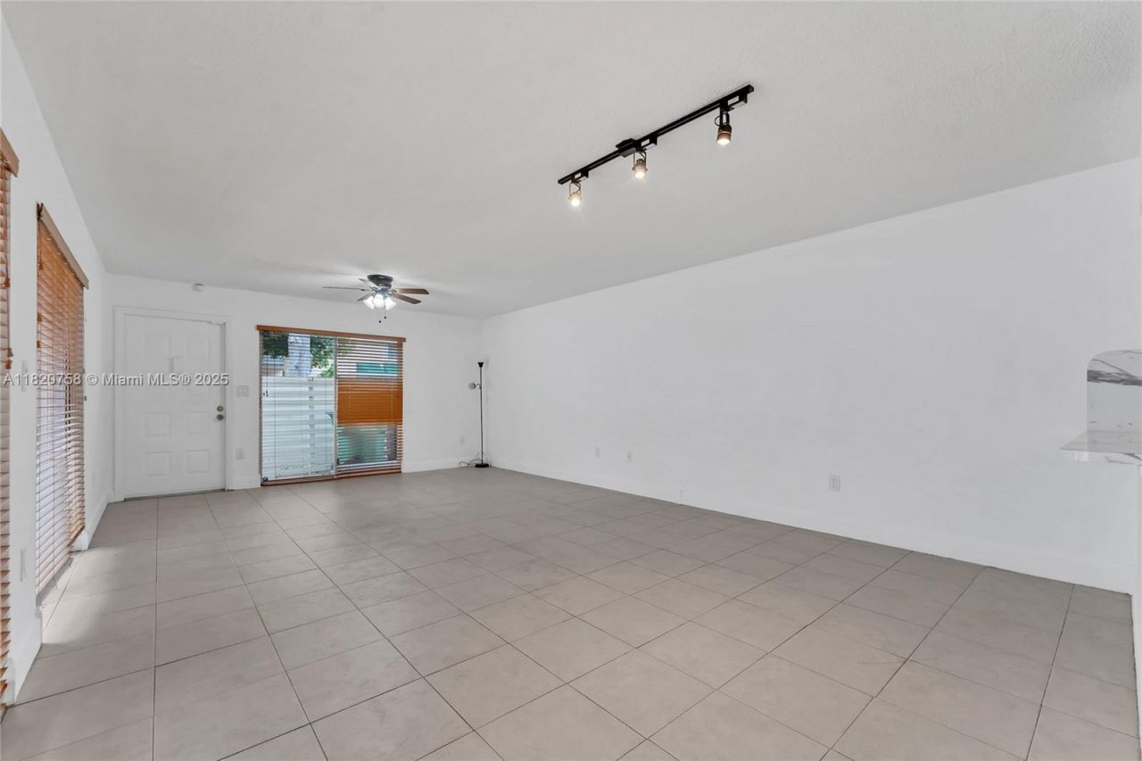 14388 SW 96th Ln, Miami, FL 33186 Photo