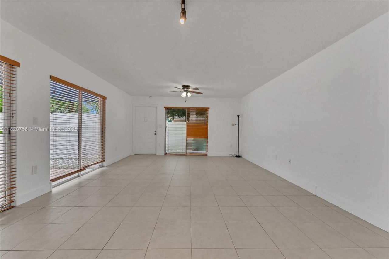 14388 SW 96th Ln, Miami, FL 33186 Photo