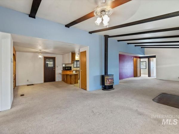914 N Midland Blvd, Unit Trlr 31, Nampa, ID 83651