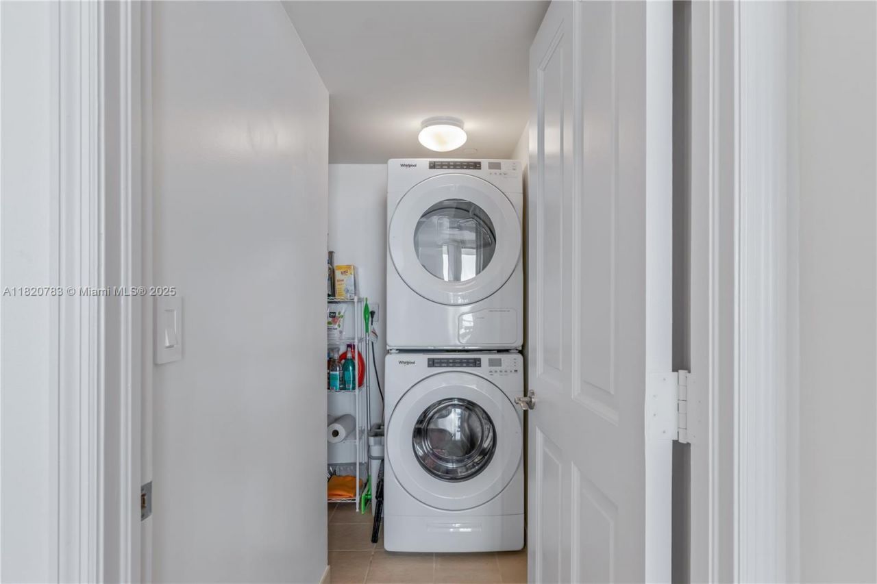 17875 Collins Ave, Unit 3404, Sunny Isles Beach, FL 33160 Photo