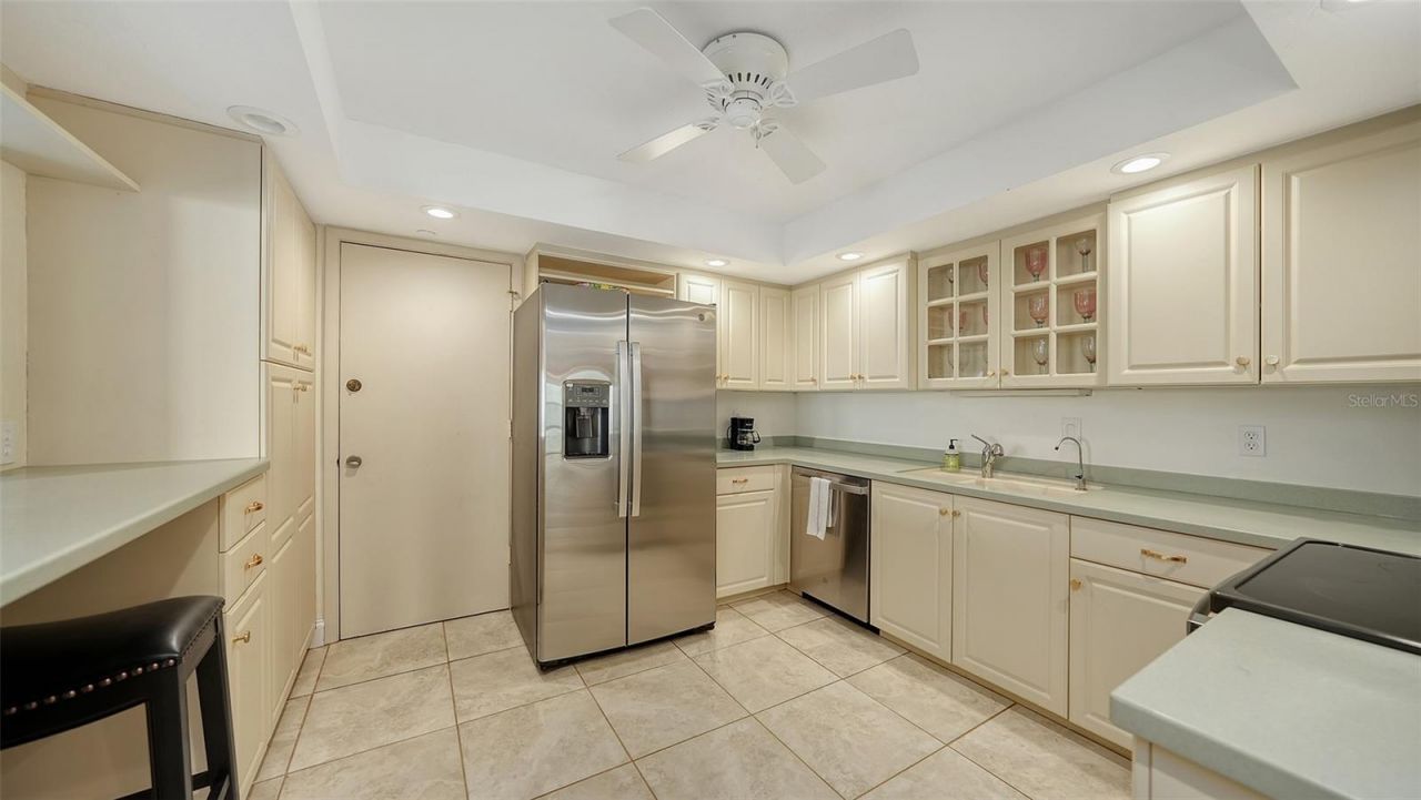 1 Benjamin Franklin Drive, Unit 91, Sarasota, FL 34236 Photo