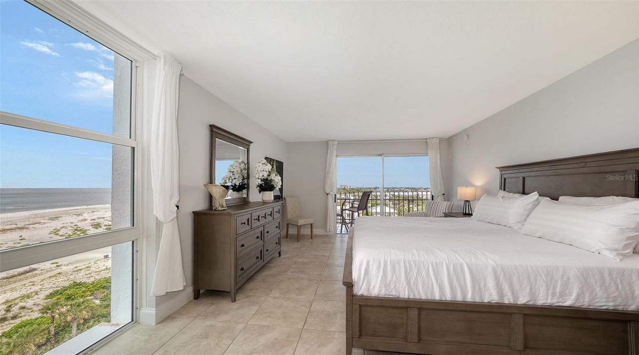 1 Benjamin Franklin Drive, Unit 91, Sarasota, FL 34236 Photo