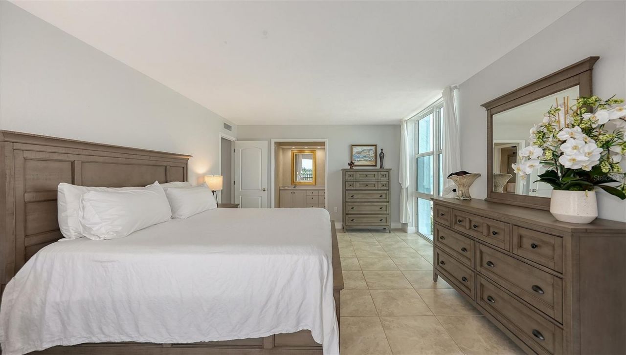 1 Benjamin Franklin Drive, Unit 91, Sarasota, FL 34236 Photo