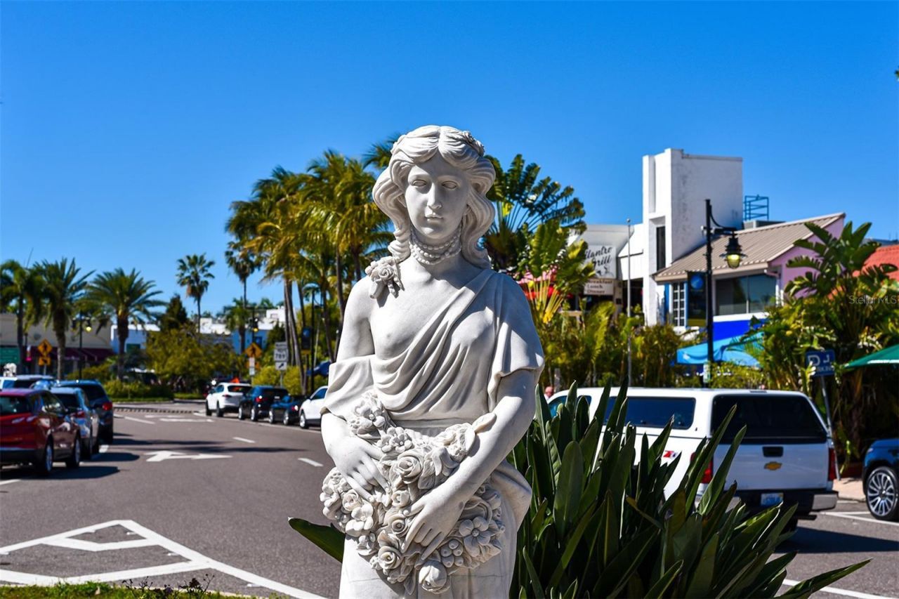 1 Benjamin Franklin Drive, Unit 91, Sarasota, FL 34236 Photo