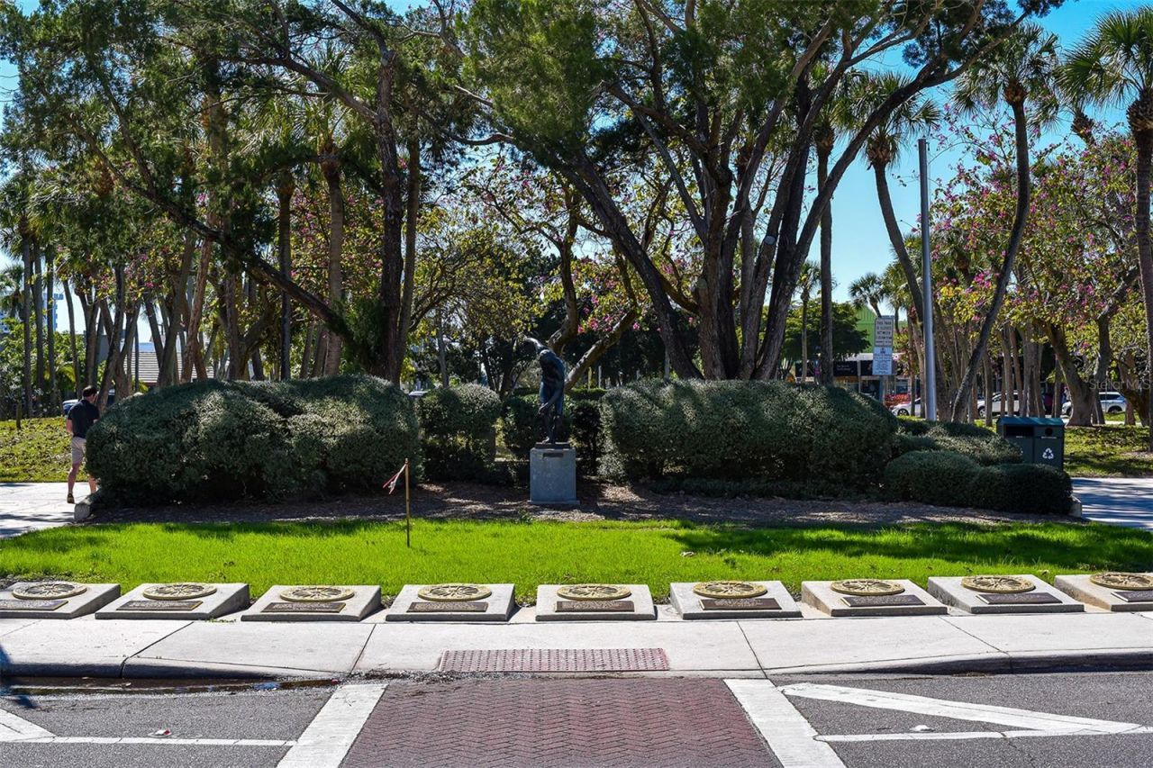 1 Benjamin Franklin Drive, Unit 91, Sarasota, FL 34236 Photo