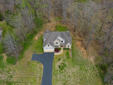 140 Cross Creek Way, Bowling Green, KY 42122