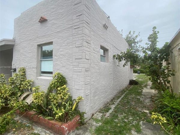 2014 Funston St, Hollywood, FL 33020