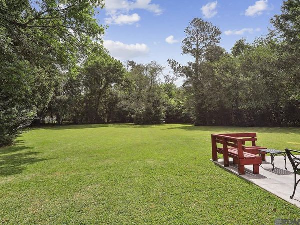 4009 Downing Dr, Baton Rouge, LA 70809