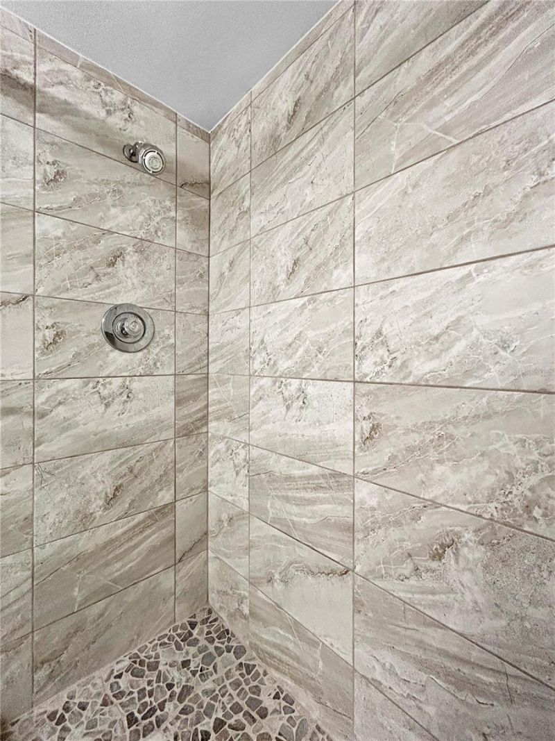 4325 Gulf Of Mexico Drive, Unit 305, Longboat Key, FL 34228 Photo