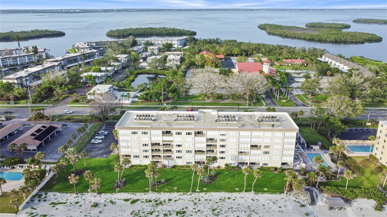 4325 Gulf Of Mexico Drive, Unit 305, Longboat Key, FL 34228 Photo