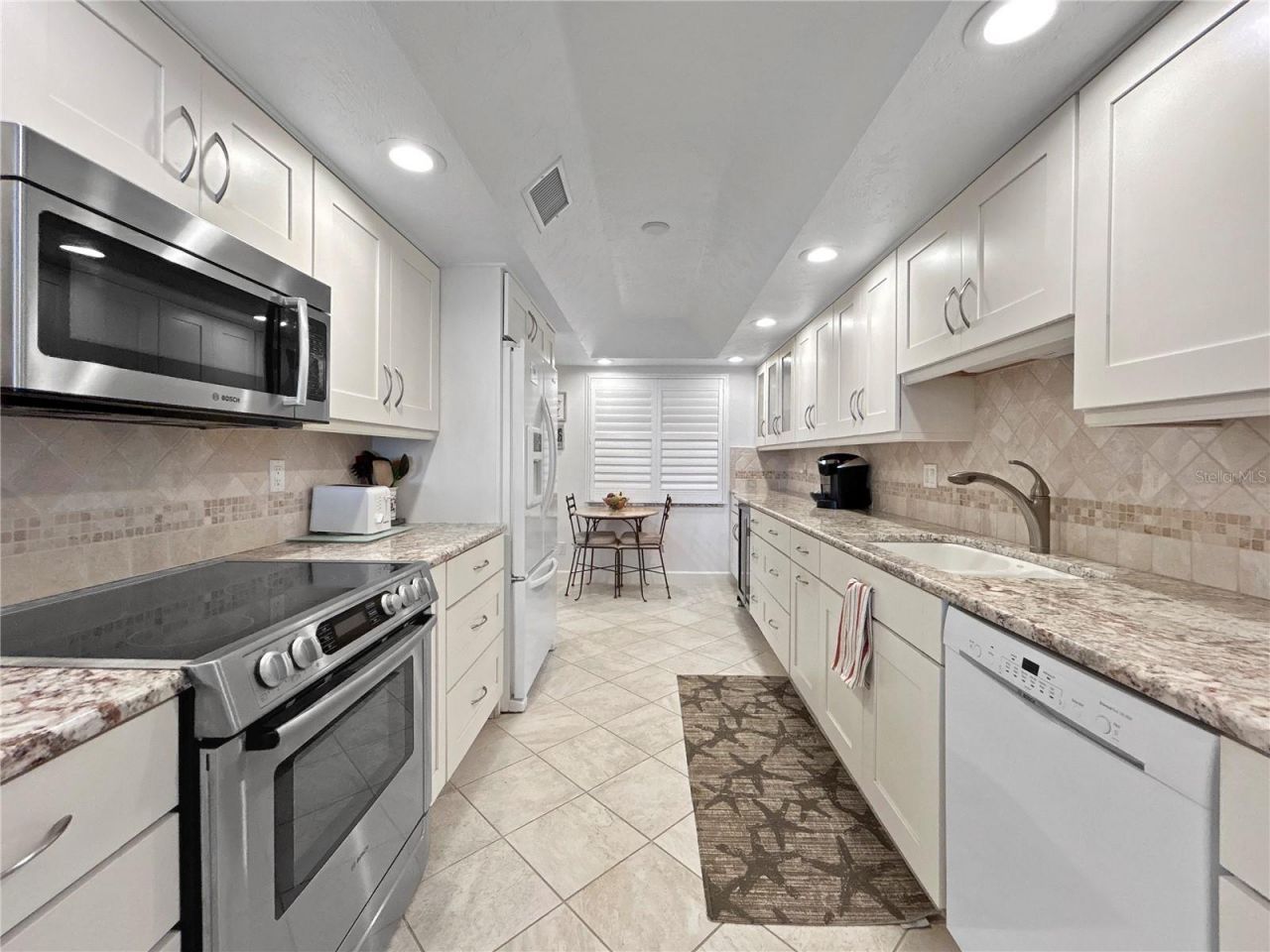 4325 Gulf Of Mexico Drive, Unit 305, Longboat Key, FL 34228 Photo