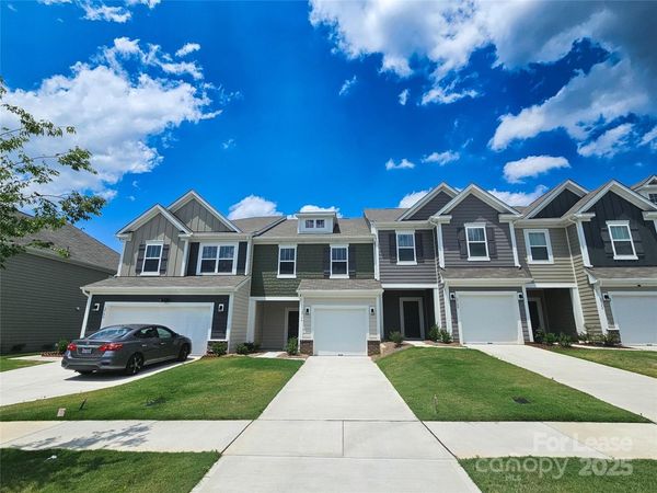 2744 Yeager Drive NW, Concord, NC 28027