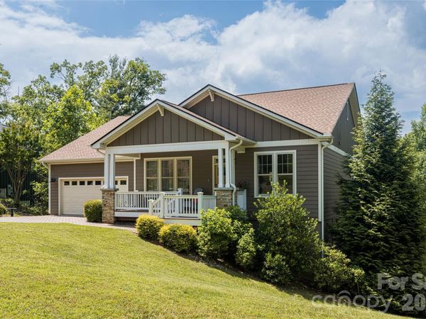 91 Greenwells Glory Drive, Biltmore Lake, NC 28715