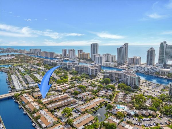 2627 S PARKVIEW DR, Unit 2627, Hallandale Beach, FL 33009
