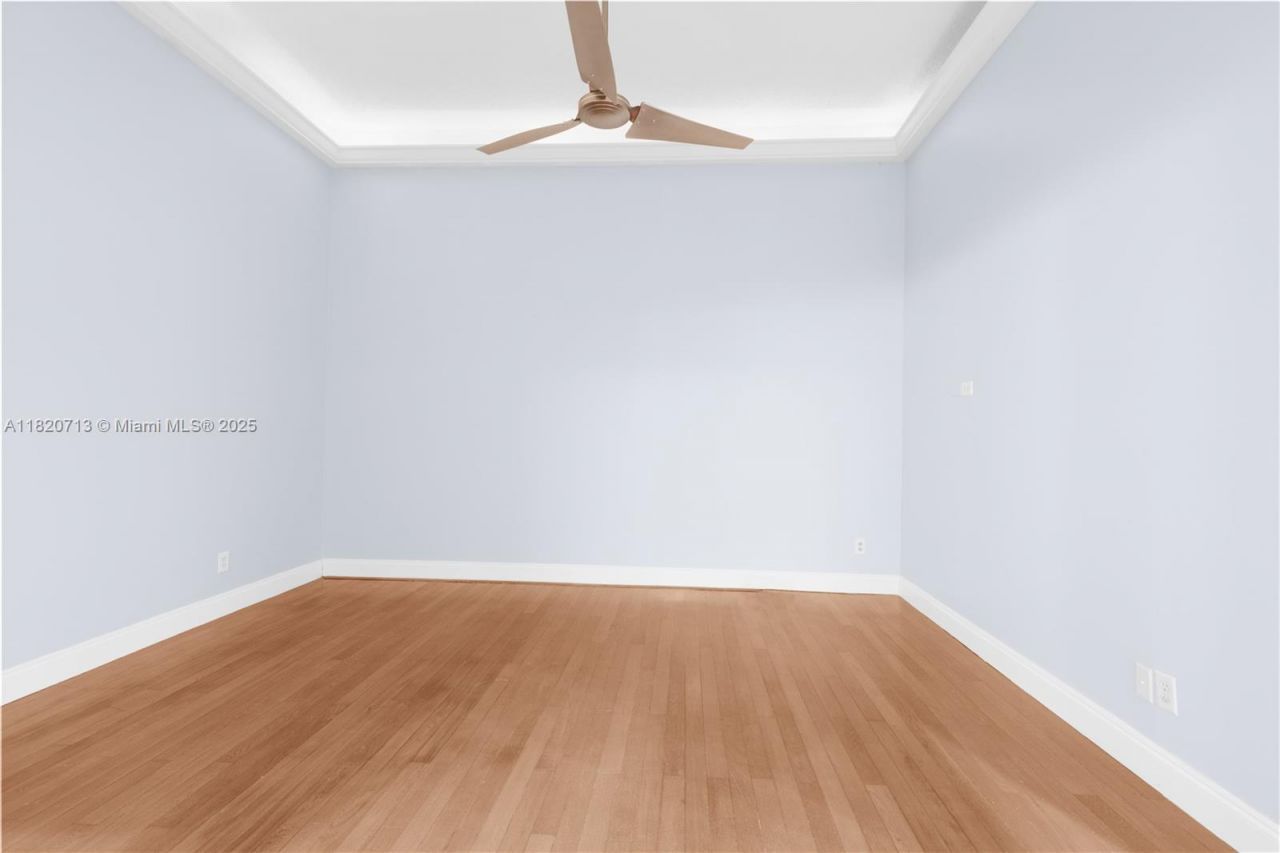 2627 S Parkview Dr, Unit 2627, Hallandale Beach, FL 33009 Photo