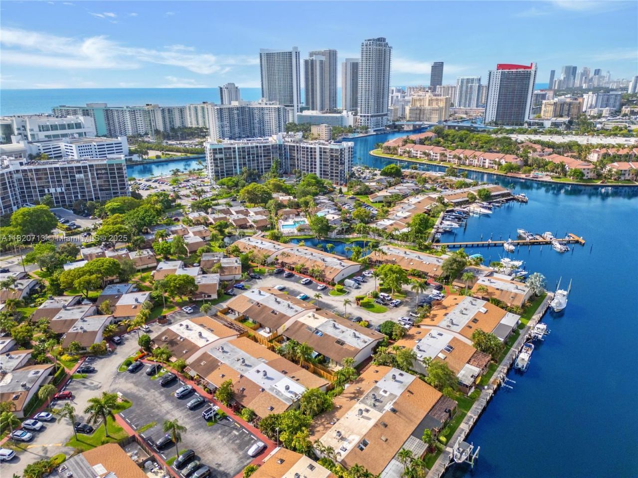 2627 S Parkview Dr, Unit 2627, Hallandale Beach, FL 33009 Photo