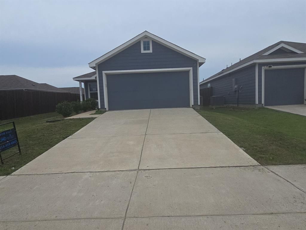 704 Dashwood Drive, Princeton, TX 75407 Main Photo