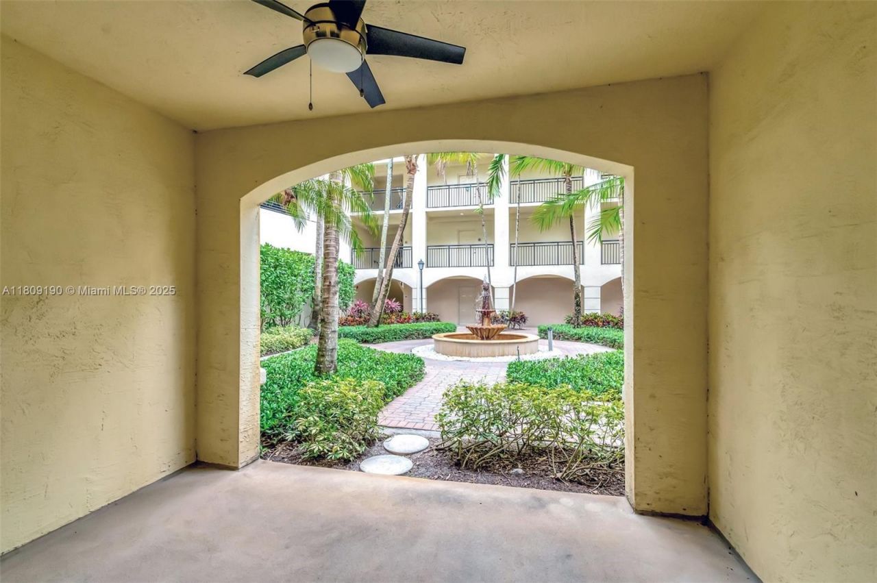 3114 Renaissance Way, Unit 114, Boynton Beach, FL 33426 Photo