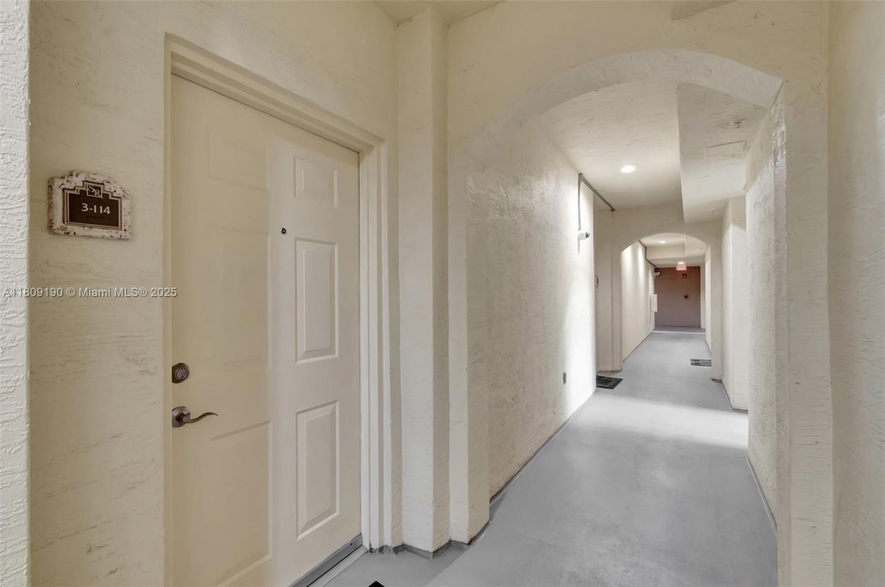 3114 Renaissance Way, Unit 114, Boynton Beach, FL 33426 Photo