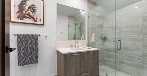 33 Beach Club Drive, Unit 506, Stateline, NV 89449 Photo