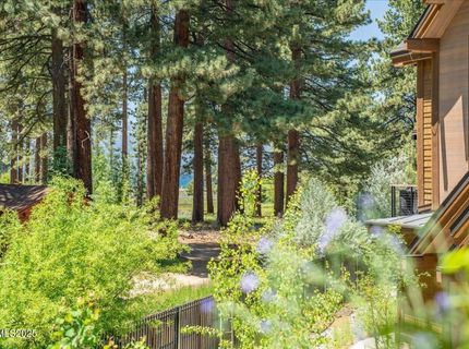 33 Beach Club Drive, Unit 506, Stateline, NV 89449 Photo