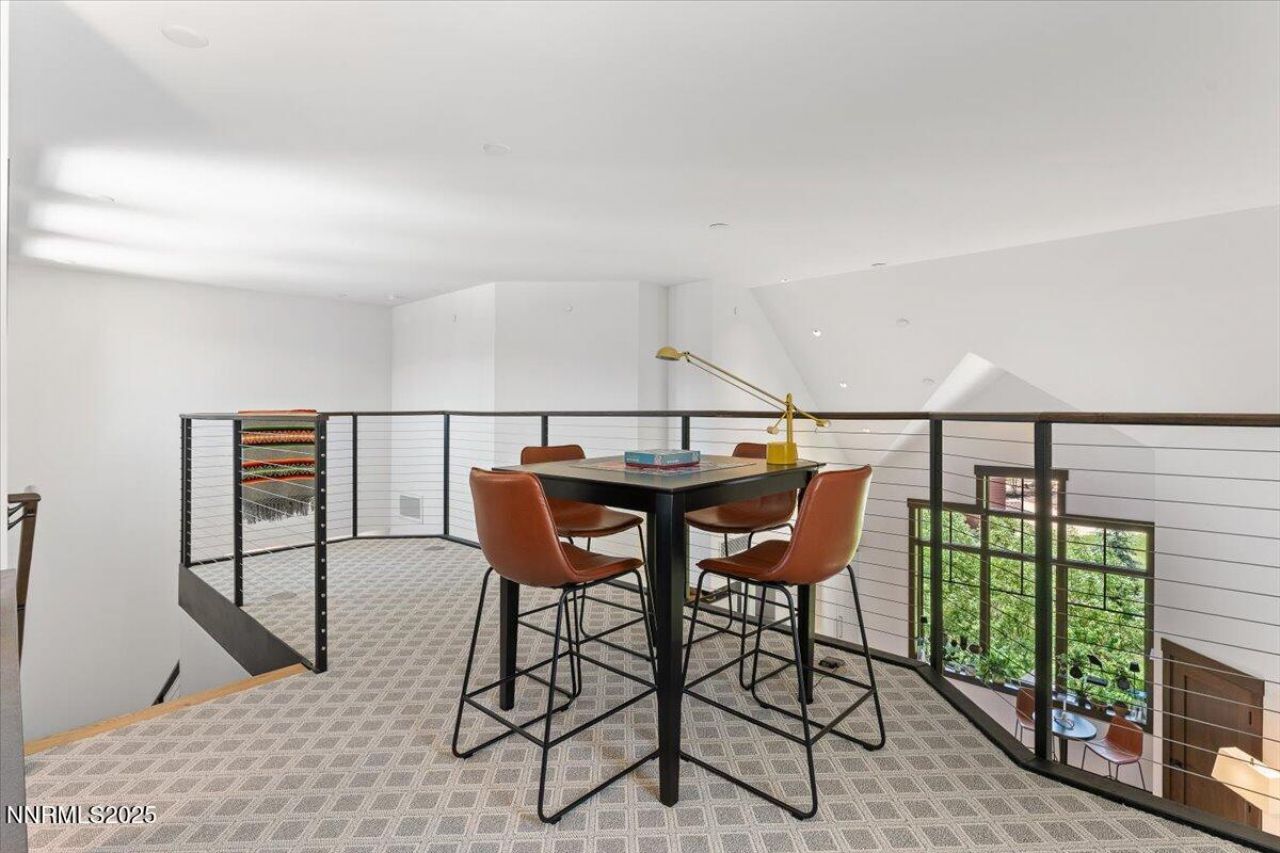 33 Beach Club Drive, Unit 506, Stateline, NV 89449 Photo