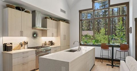 33 Beach Club Drive, Unit 506, Stateline, NV 89449 Photo