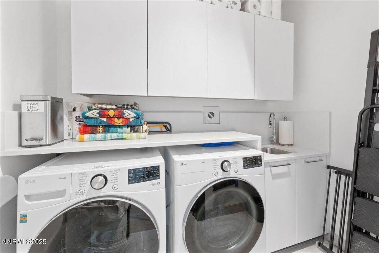 33 Beach Club Drive, Unit 506, Stateline, NV 89449 Photo