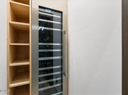 33 Beach Club Drive, Unit 506, Stateline, NV 89449 Photo