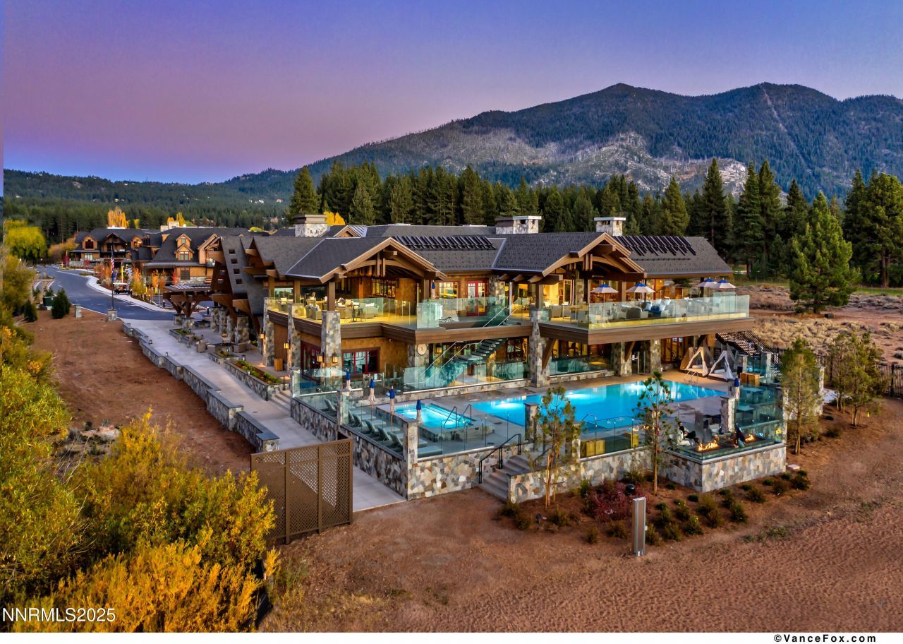 33 Beach Club Drive, Unit 506, Stateline, NV 89449 Photo