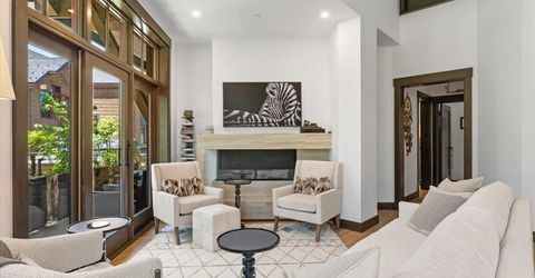 33 Beach Club Drive, Unit 506, Stateline, NV 89449 Photo