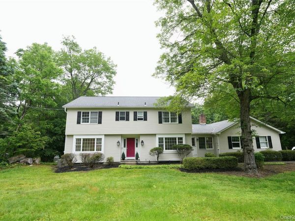 38 Buena Vista Terrace, Central Valley, NY 10917