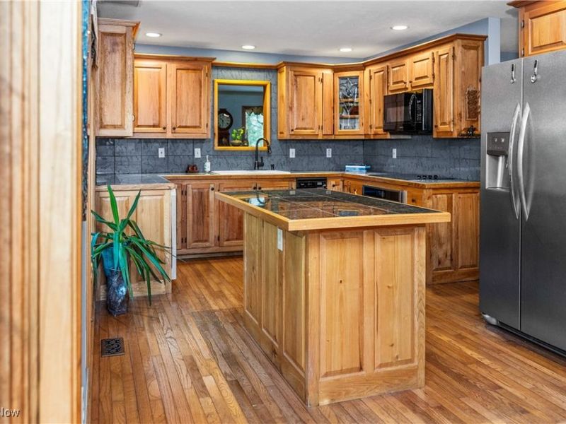 1364 Echo Glen, Gates Mills, OH 44040 Photo 24