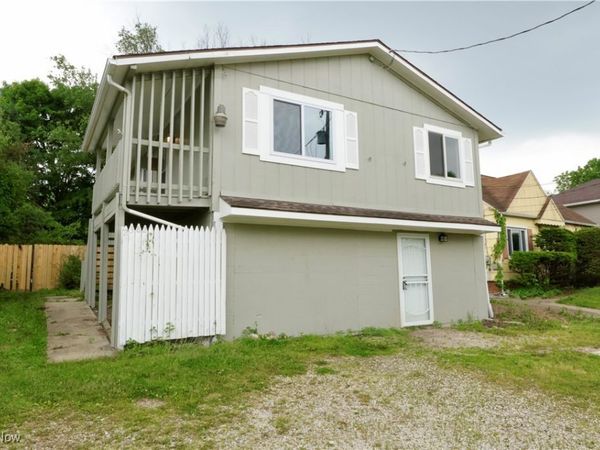 2382 Mogadore Road, Akron, OH 44312