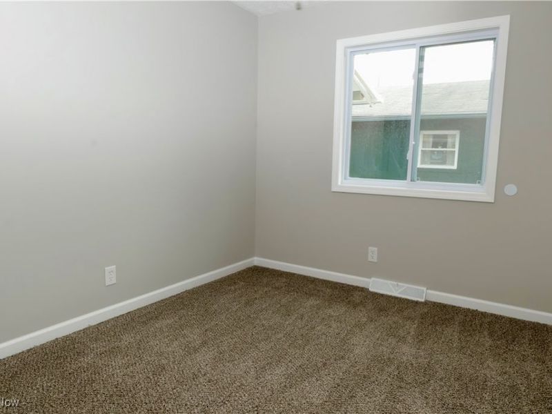 2382 Mogadore Road, Akron, OH 44312 Photo 15