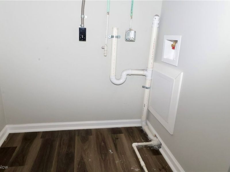 2382 Mogadore Road, Akron, OH 44312 Photo 20