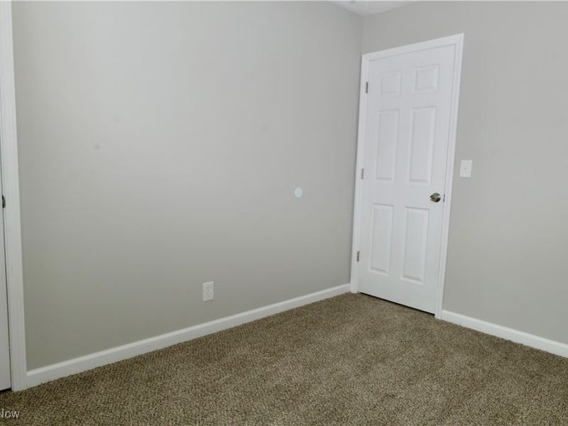 2382 Mogadore Road, Akron, OH 44312 Photo 21