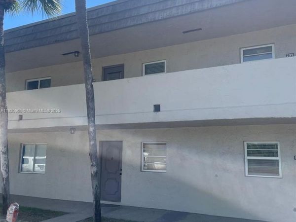 2900 Fiore Way, Unit 1080, Delray Beach, FL 33445