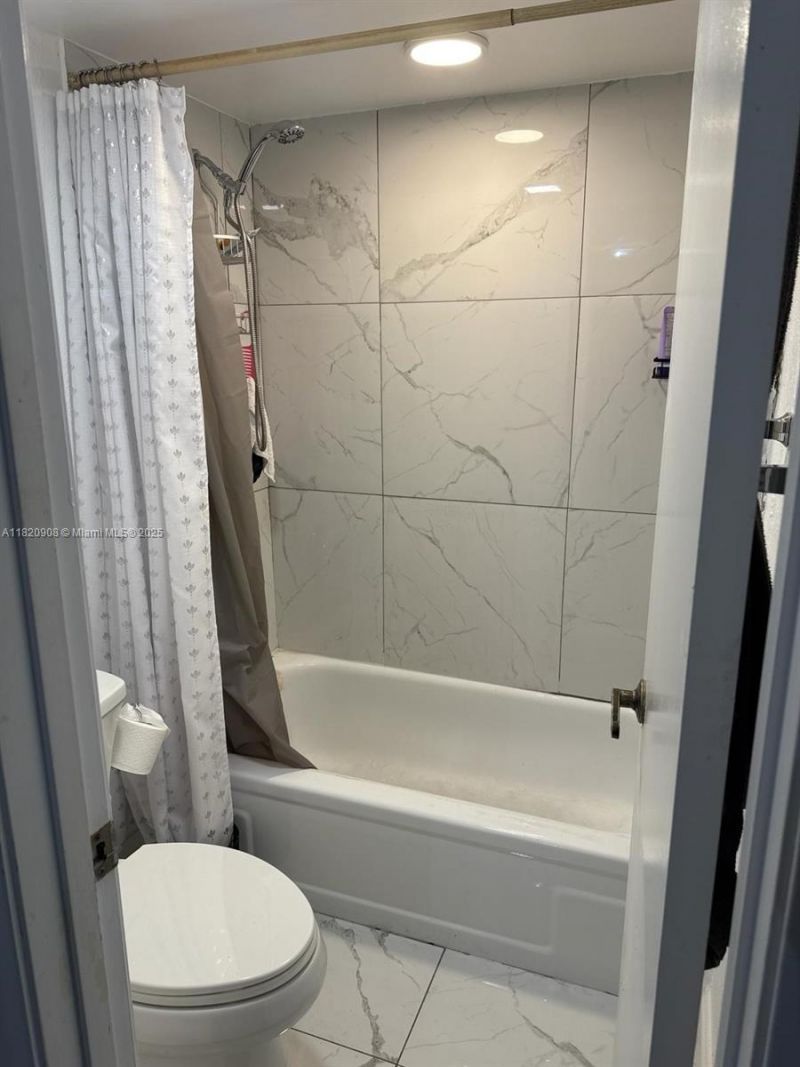 2900 Fiore Way, Unit 1080, Delray Beach, FL 33445 Photo