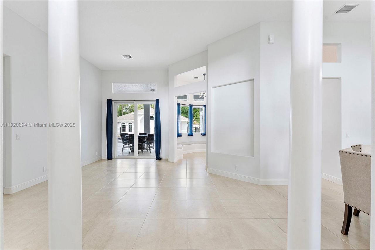 17038 N 61st Pl N, Loxahatchee, FL 33470 Photo