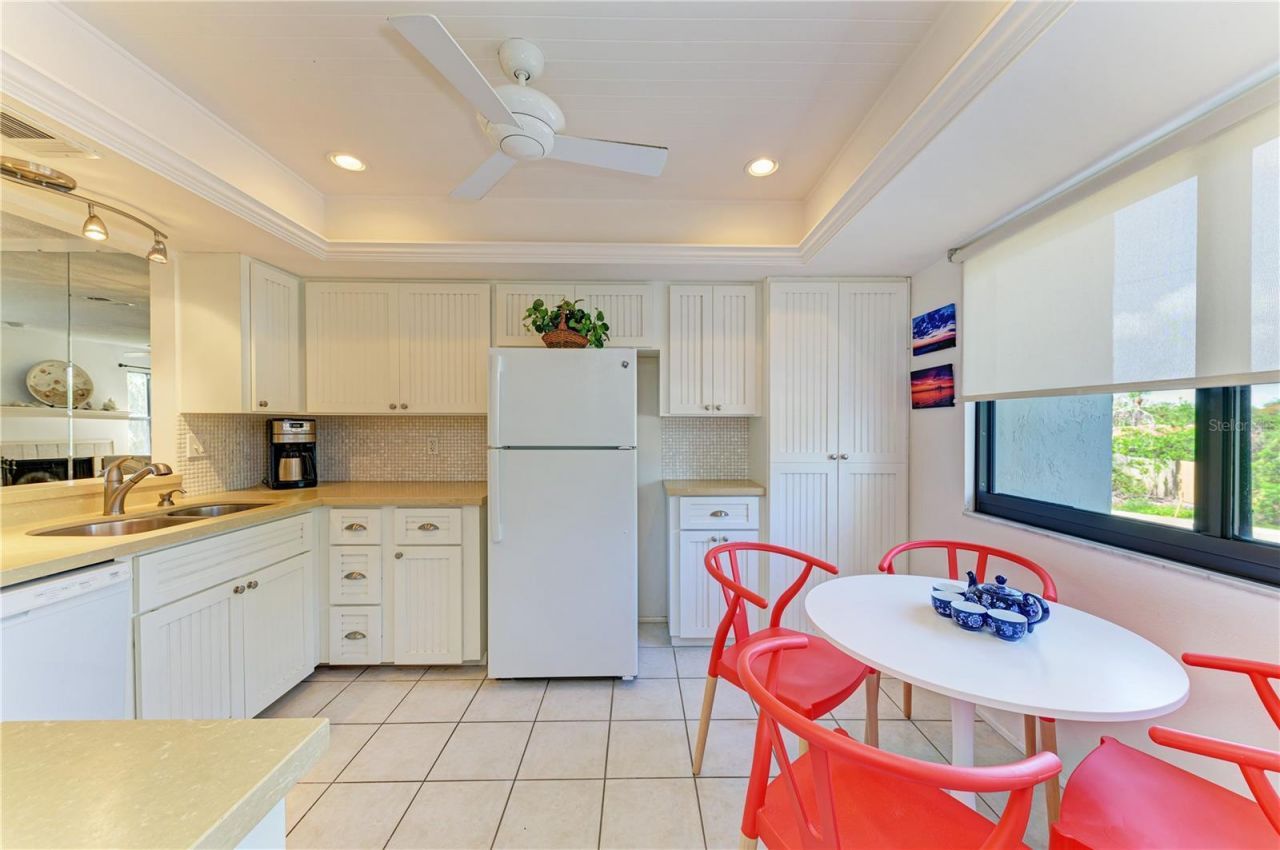 6840 Midnight Pass Road, Unit 6840, Sarasota, FL 34242 Photo