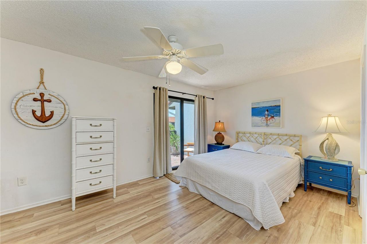 6840 Midnight Pass Road, Unit 6840, Sarasota, FL 34242 Photo