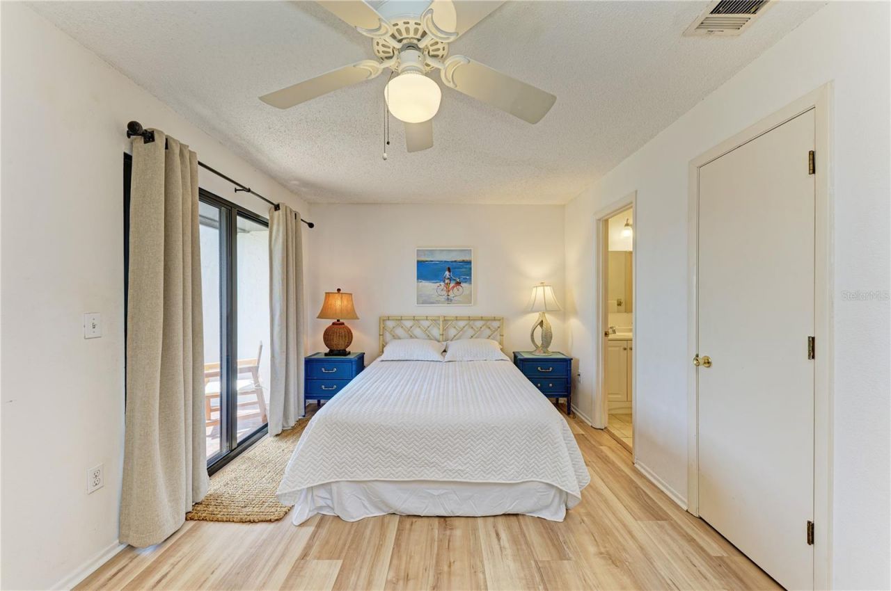 6840 Midnight Pass Road, Unit 6840, Sarasota, FL 34242 Photo