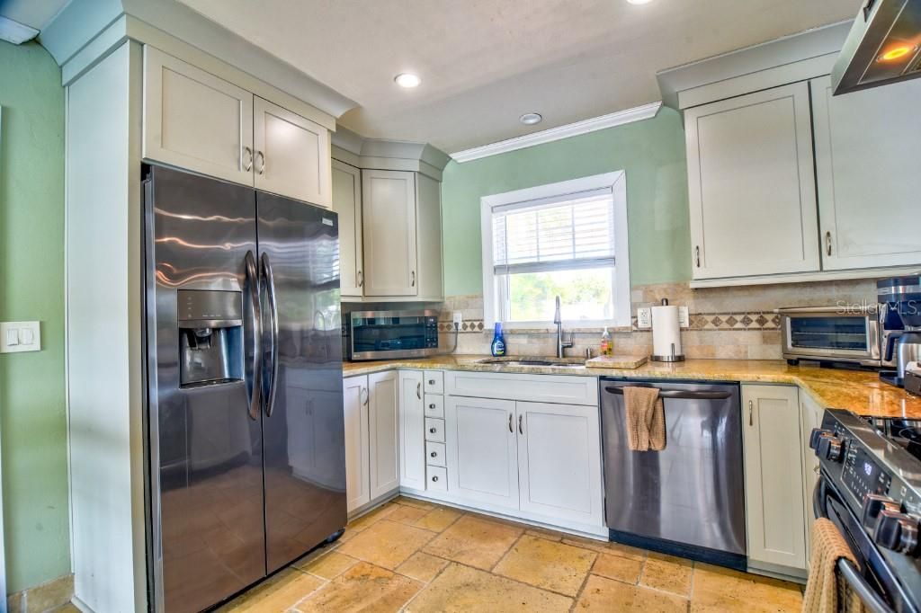 6912 14th Street N, Unit 6912, Saint Petersburg, FL 33702 Photo