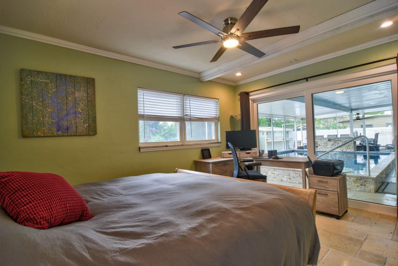 6912 14th Street N, Unit 6912, Saint Petersburg, FL 33702 Photo