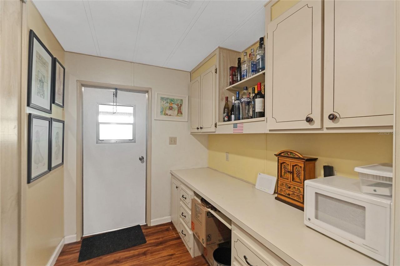 2002 S Citrus Circle, Unit 1728, Zellwood, FL 32798 Photo
