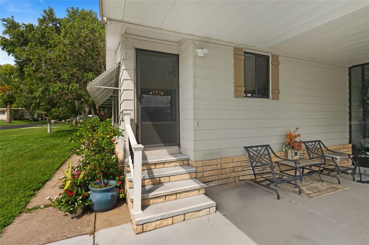 2002 S Citrus Circle, Unit 1728, Zellwood, FL 32798 Photo
