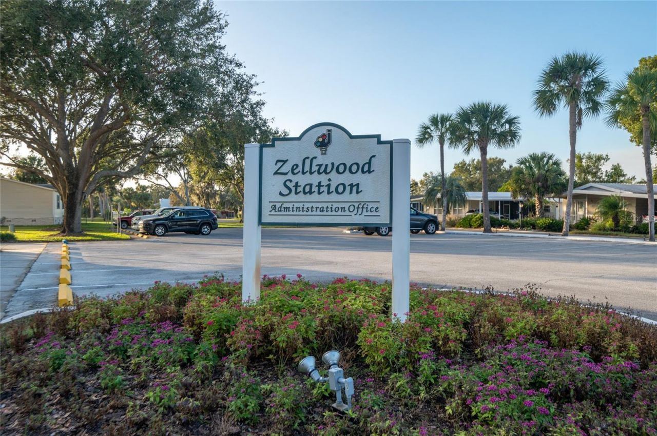 2002 S Citrus Circle, Unit 1728, Zellwood, FL 32798 Photo